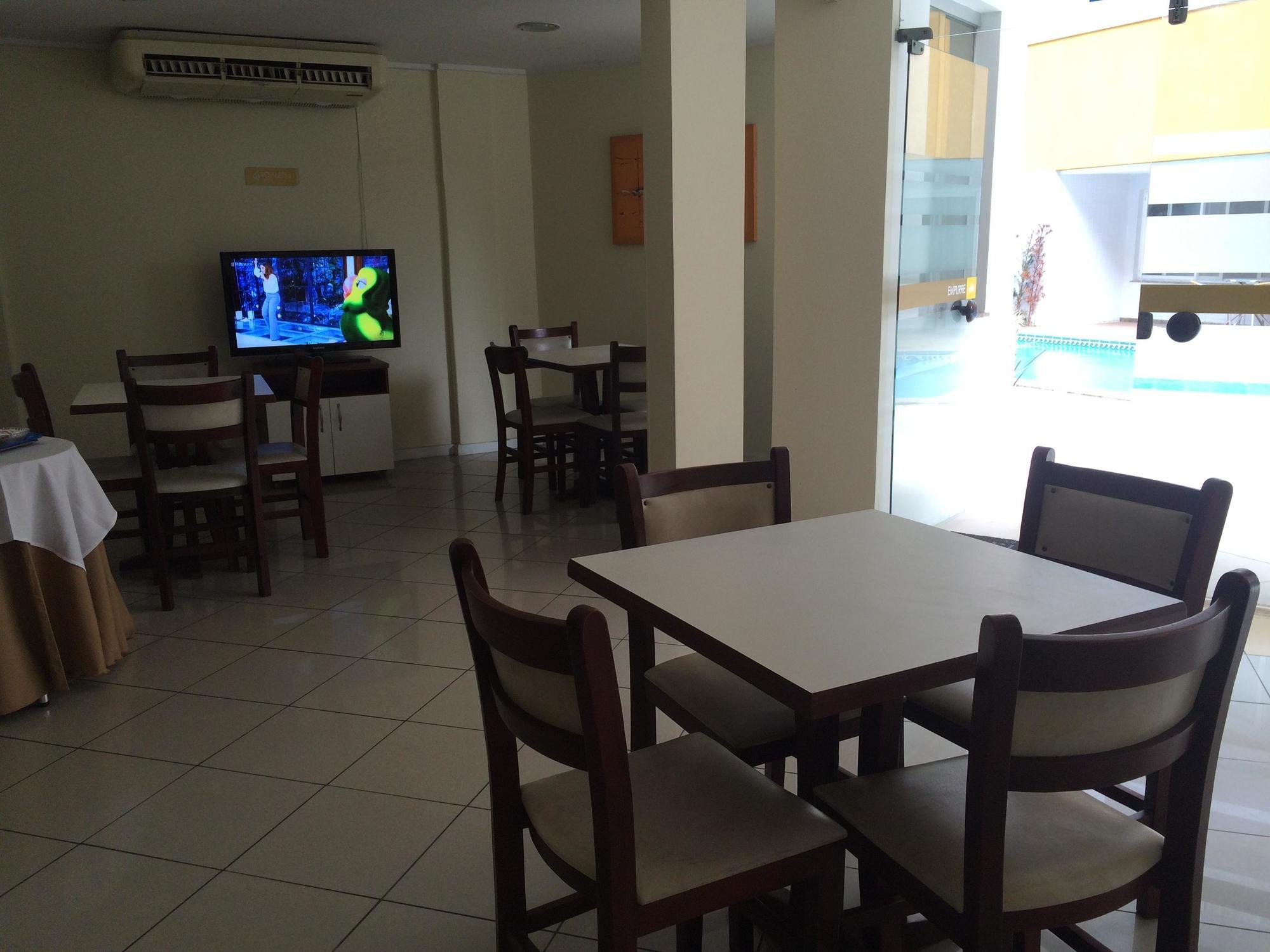 Atalaia Apart Hotel อารากาจู ภายนอก รูปภาพ